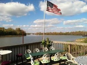 Kuchie's on the Water Creve Coeur, IL Great Views